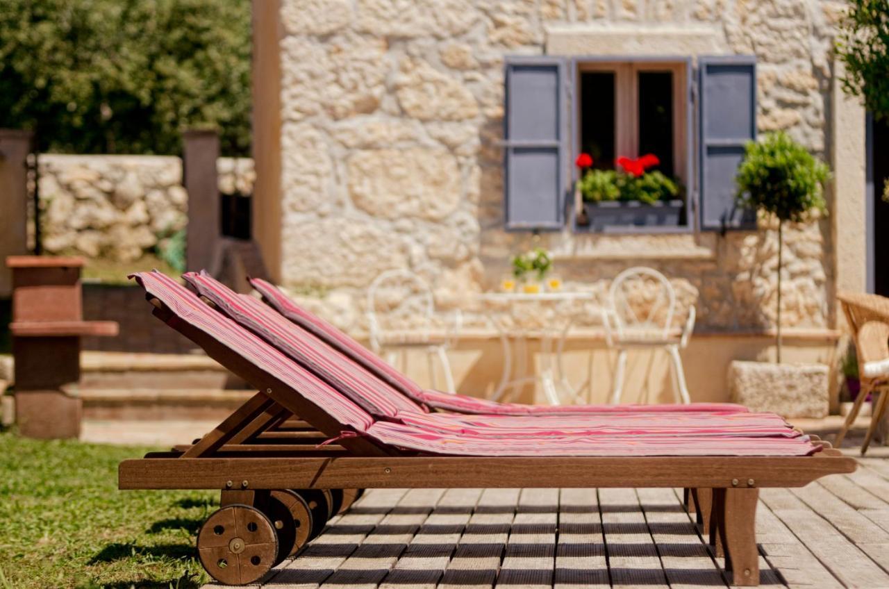 Villa Lauriana Diminići 외부 사진