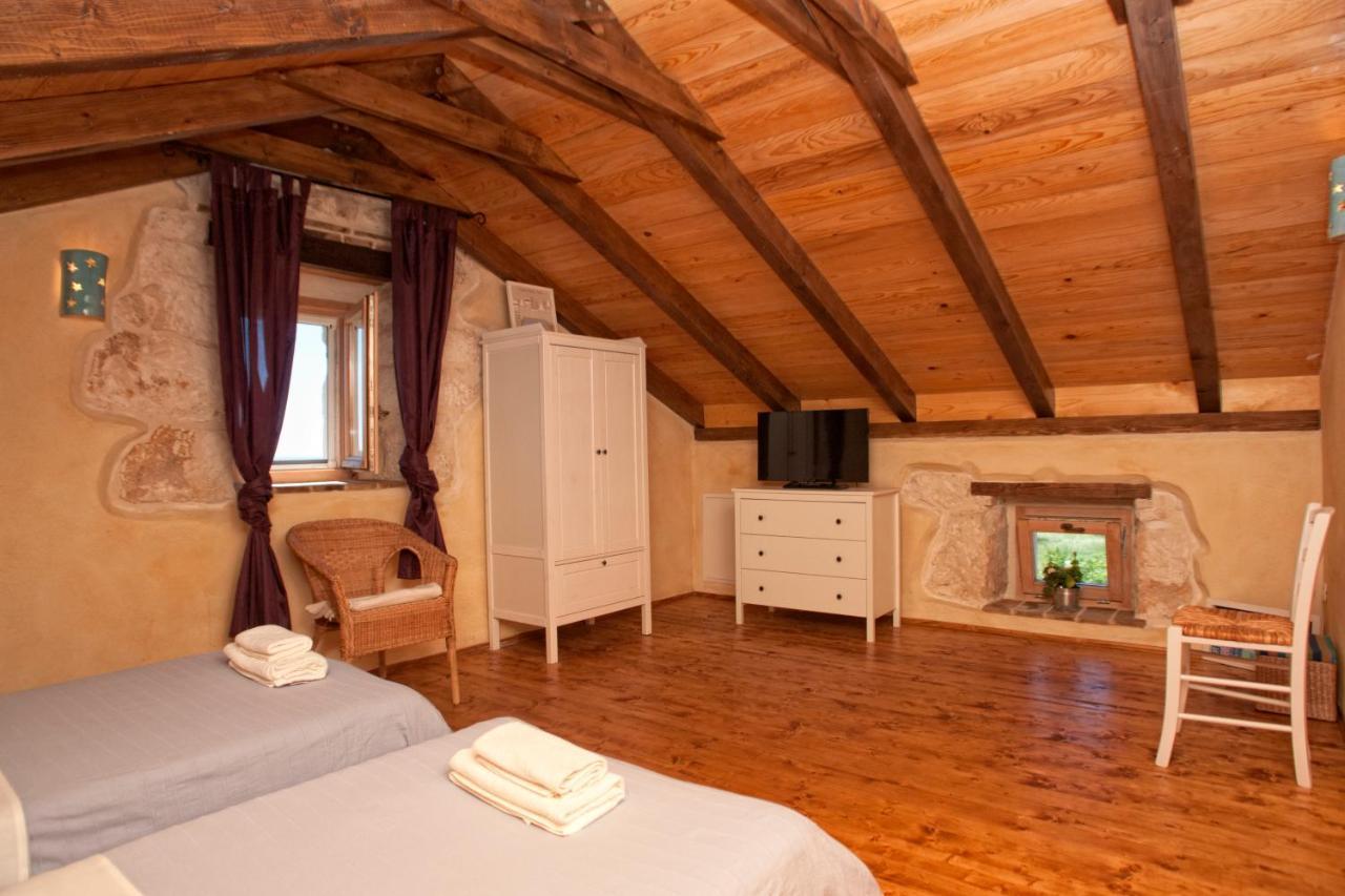 Villa Lauriana Diminići 외부 사진