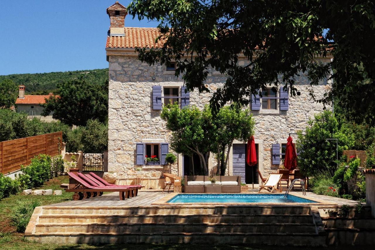 Villa Lauriana Diminići 외부 사진